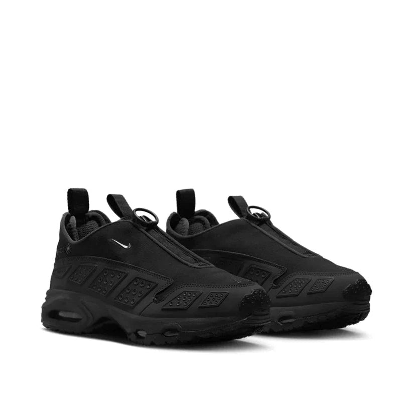 NIKE AIR MAX SNDR GORE-TEX "Triple Black" Sneakers