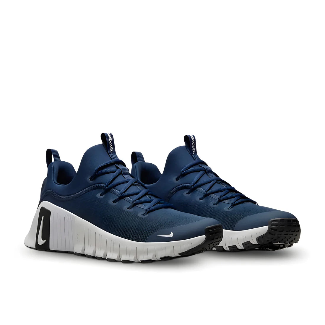 Front view of Nike Free Metcon 6 "College Navy/Black/White" training shoe showcasing classic multi-tone design, lacing system,