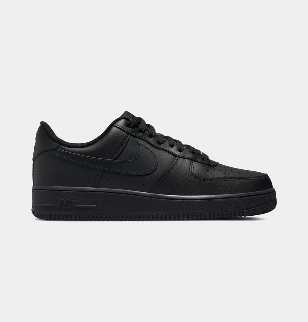 NIKE AIR FORCE 1 “Triple Black”  Women's Foreverdrip