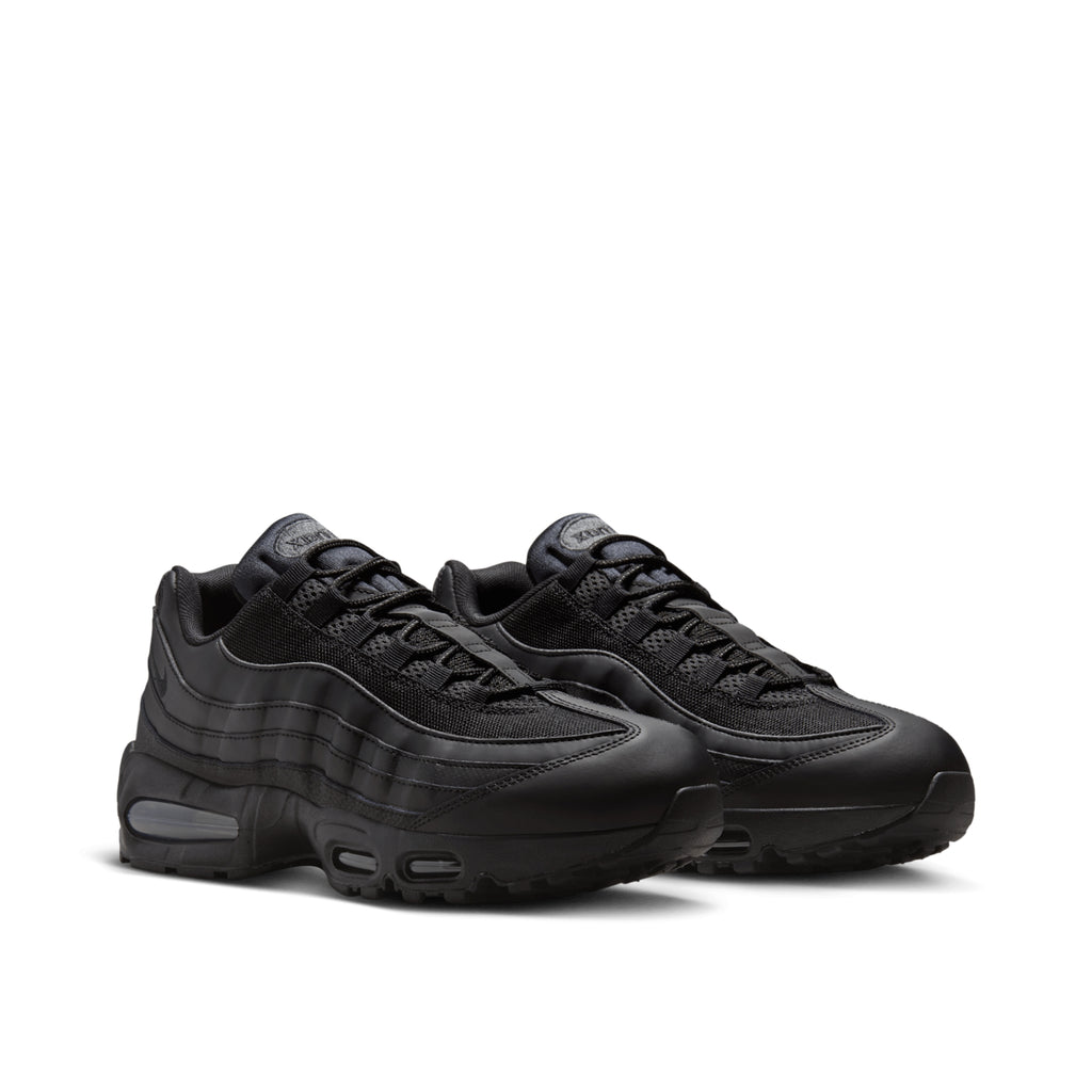 NIKE AIR MAX 95 "Triple Black" Foreverdrip