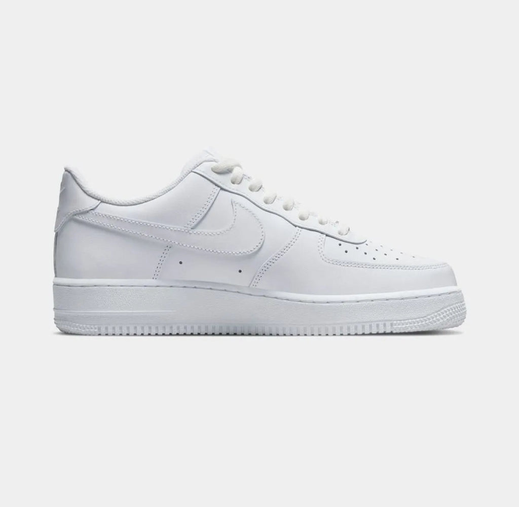 NIKE WOMENS AIR FORCE 1 '07 “Triple White” Foreverdrip